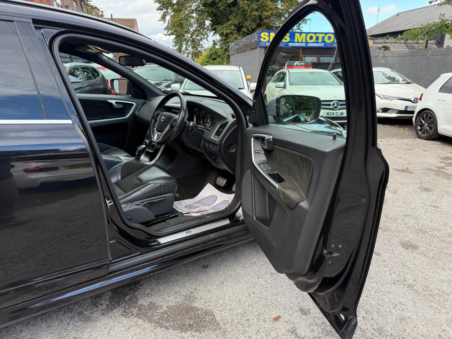 Used Volvo XC60 2015 for sale - 75883540: Photo 27