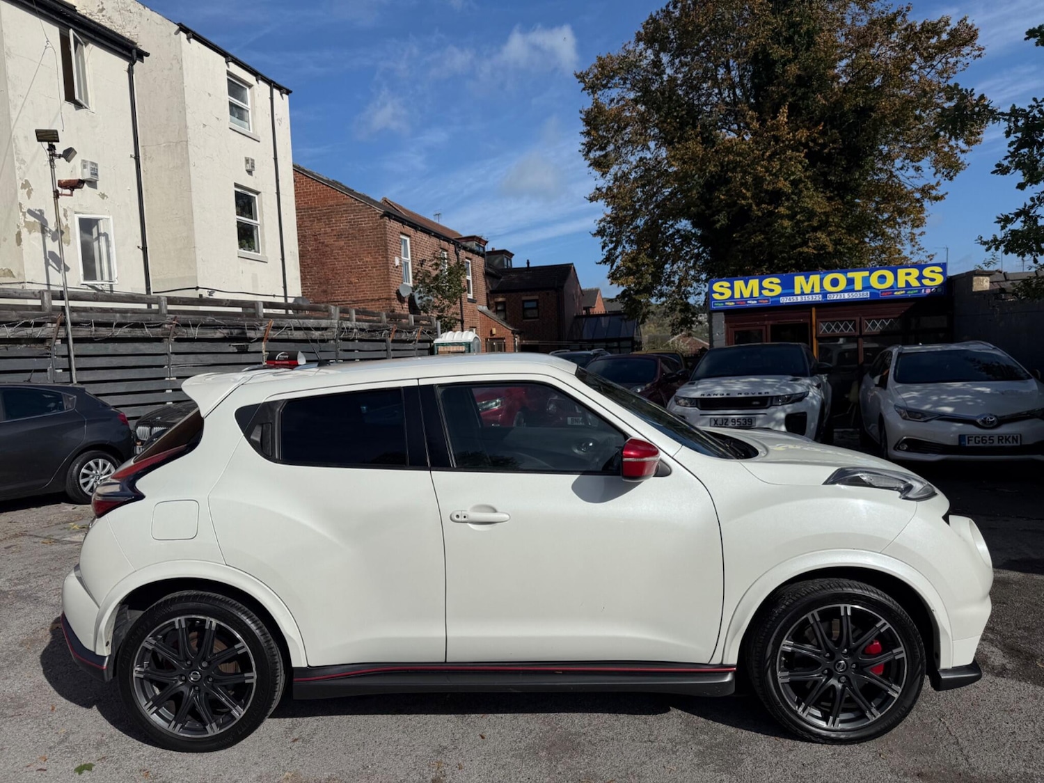 Used Nissan Juke 2015 for sale - 76993052: Photo 2