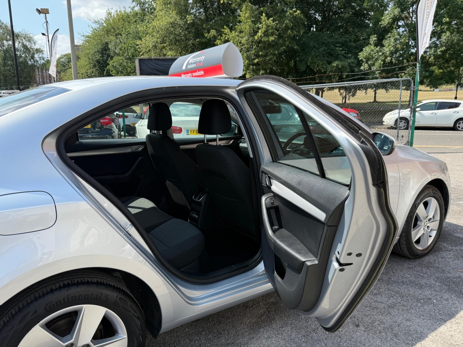 Vehicle 29