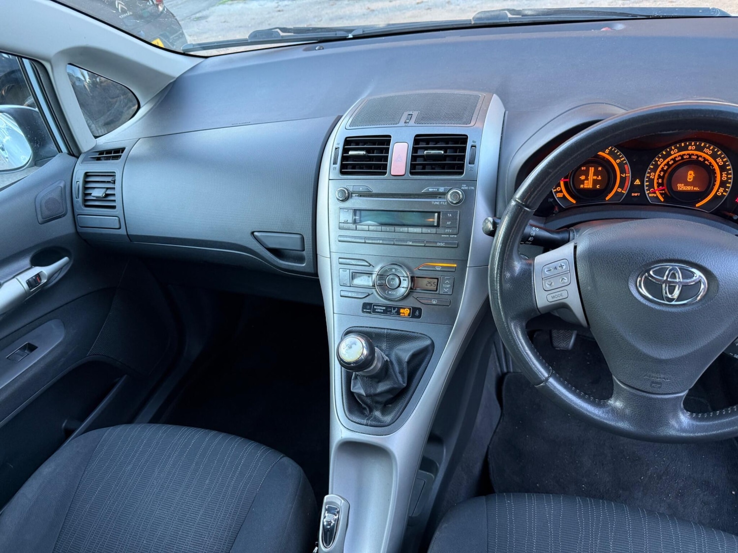 Used Toyota Auris 2007 for sale - 77109002: Photo 12