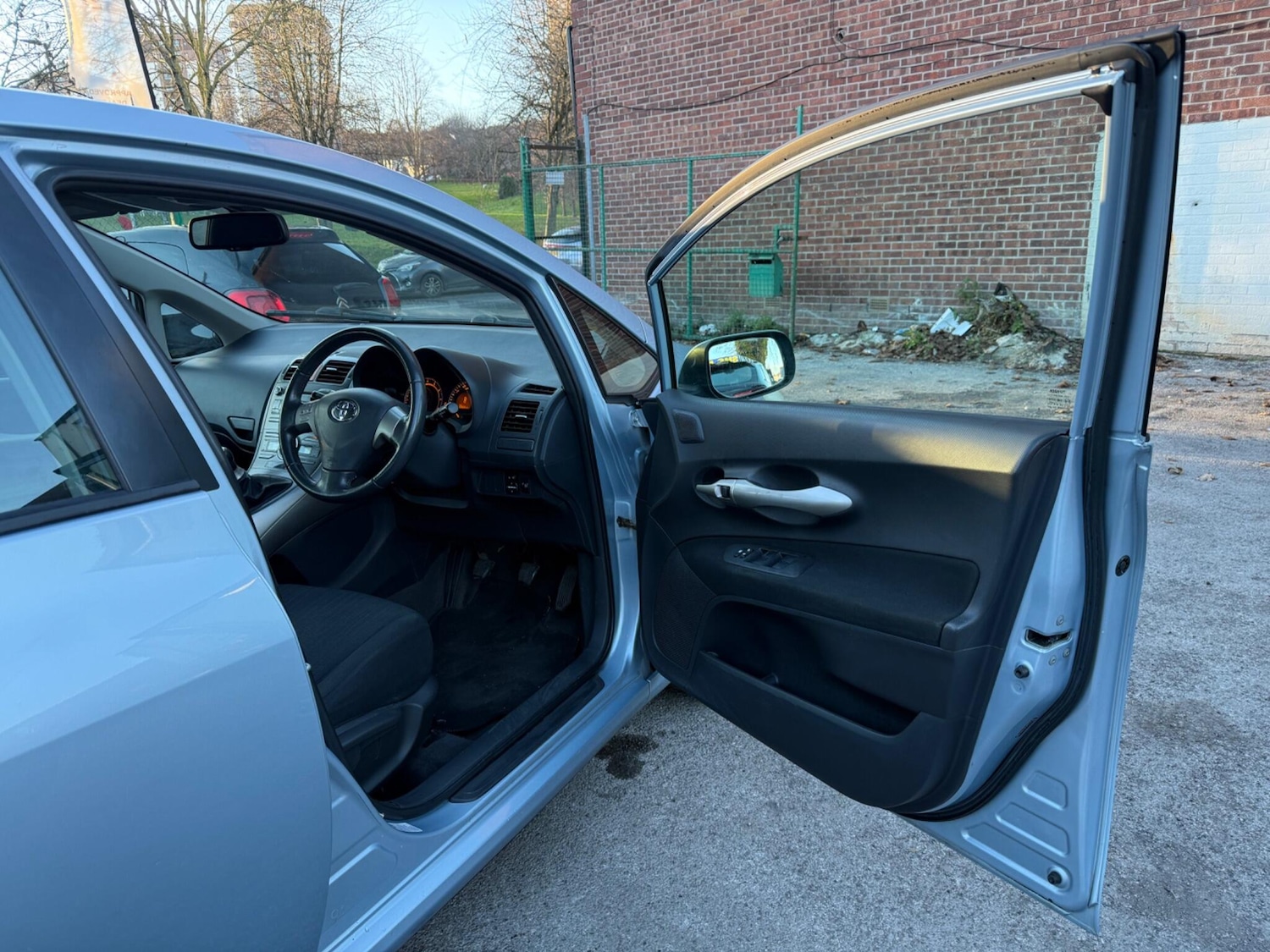 Used Toyota Auris 2007 for sale - 77109002: Photo 15