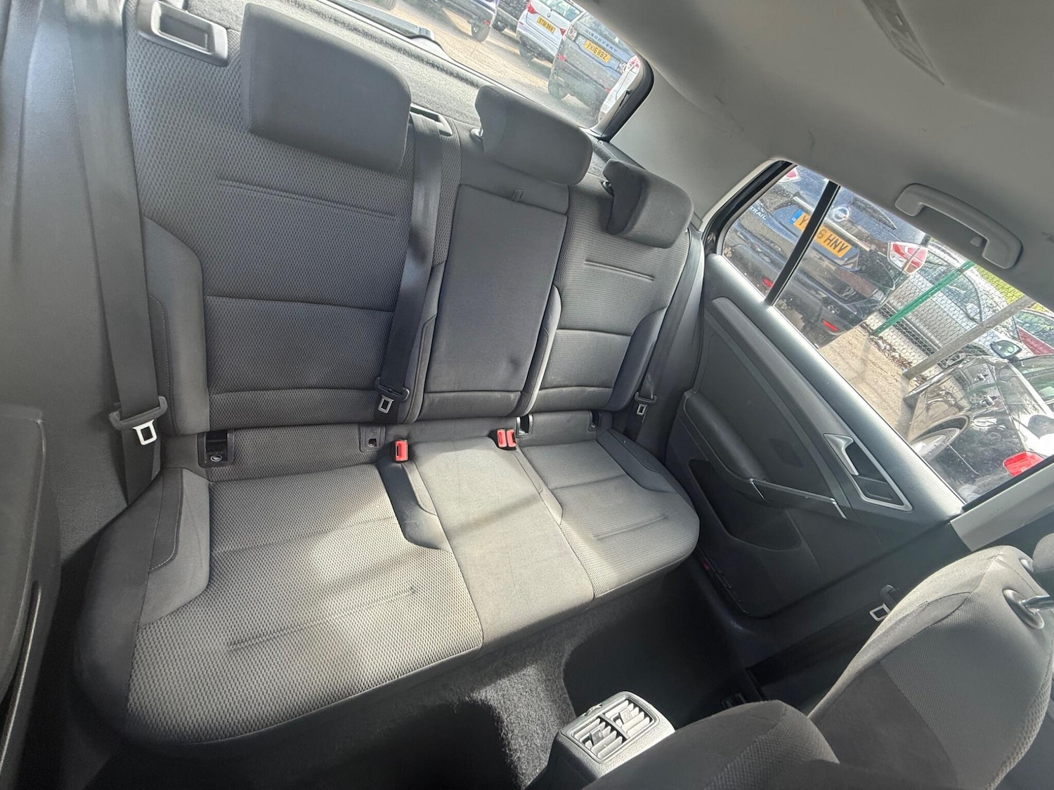 Used Volkswagen Golf 2015 for sale - 78034764: Photo 9