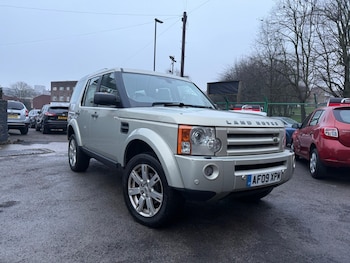 Land Rover Discovery feature image