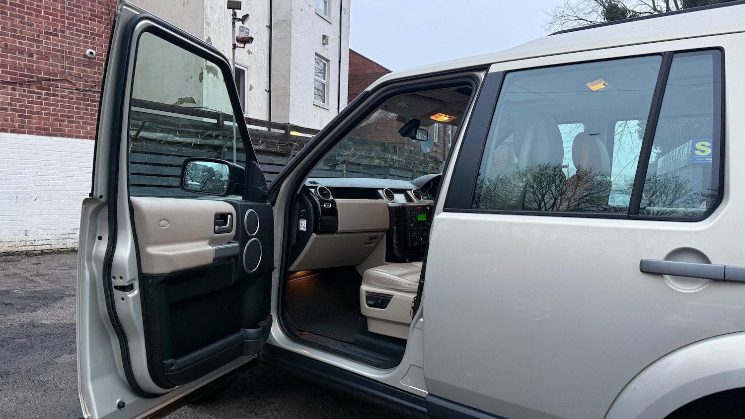 Used Land Rover Discovery 2009 for sale - 77439792: Photo 21