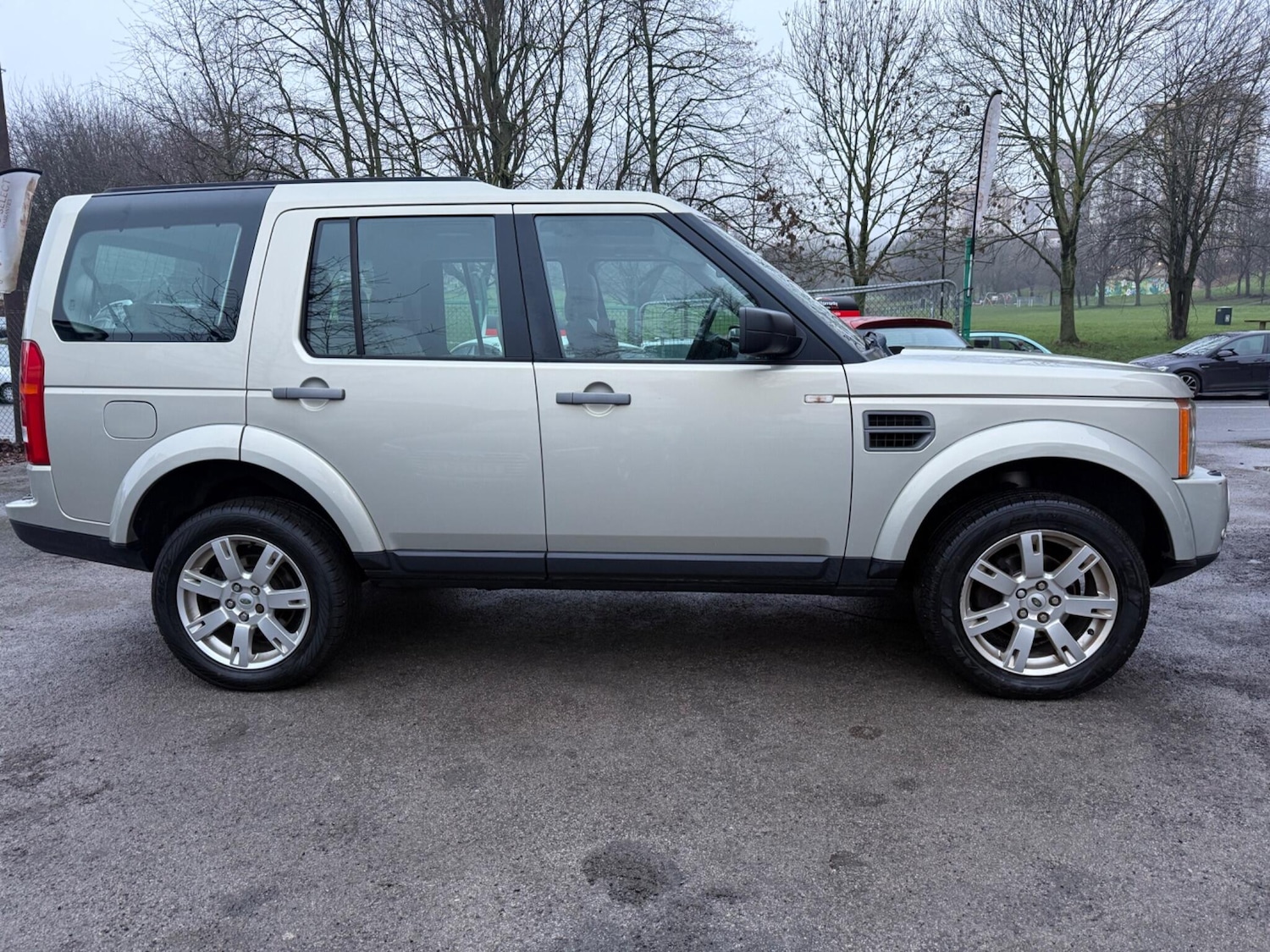 Used Land Rover Discovery 2009 for sale - 77439792: Photo 3