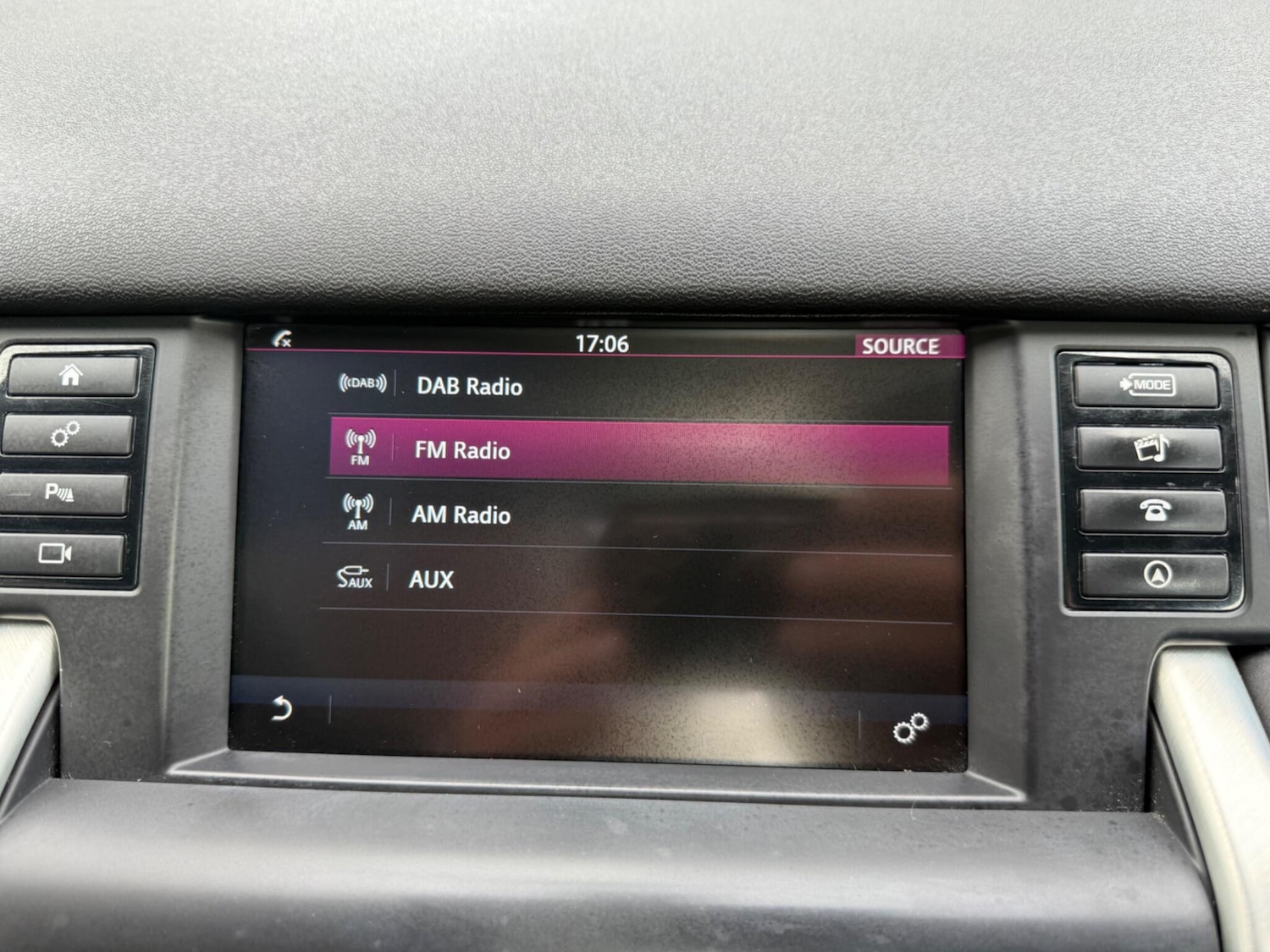 Used Land Rover Discovery Sport 2016 for sale - 76259137: Photo 20