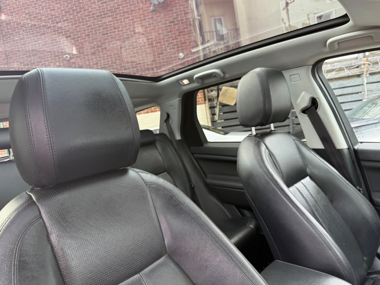 Used Land Rover Discovery Sport 2016 for sale - 76259137: Photo 23