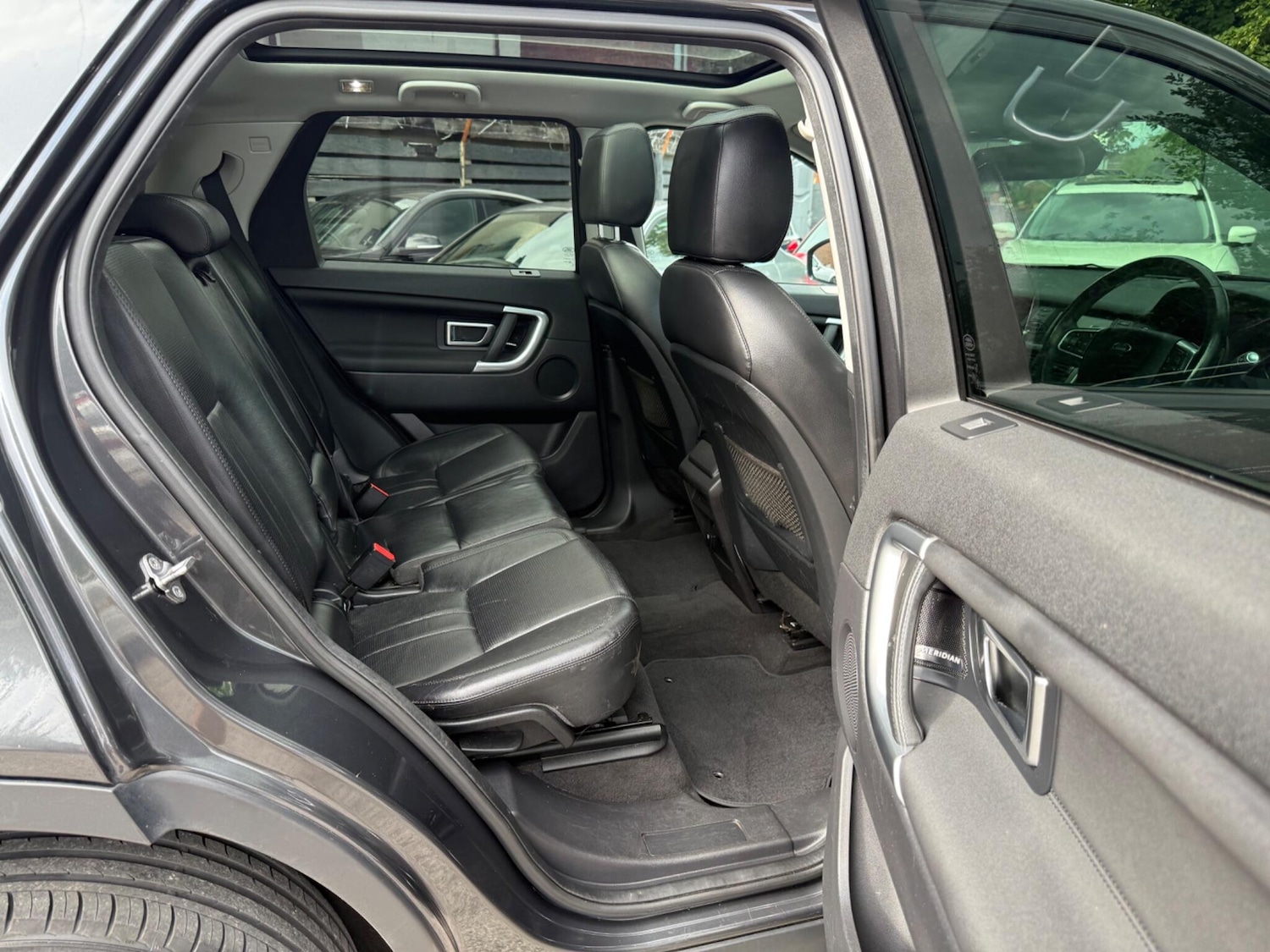 Used Land Rover Discovery Sport 2016 for sale - 76259137: Photo 29