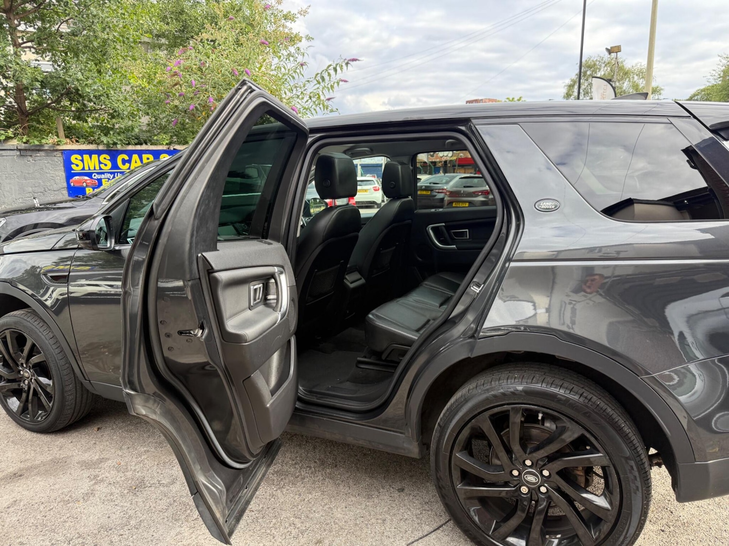 Used Land Rover Discovery Sport 2016 for sale - 76259137: Photo 30