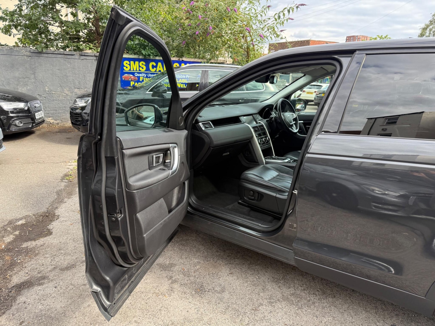Used Land Rover Discovery Sport 2016 for sale - 76259137: Photo 31