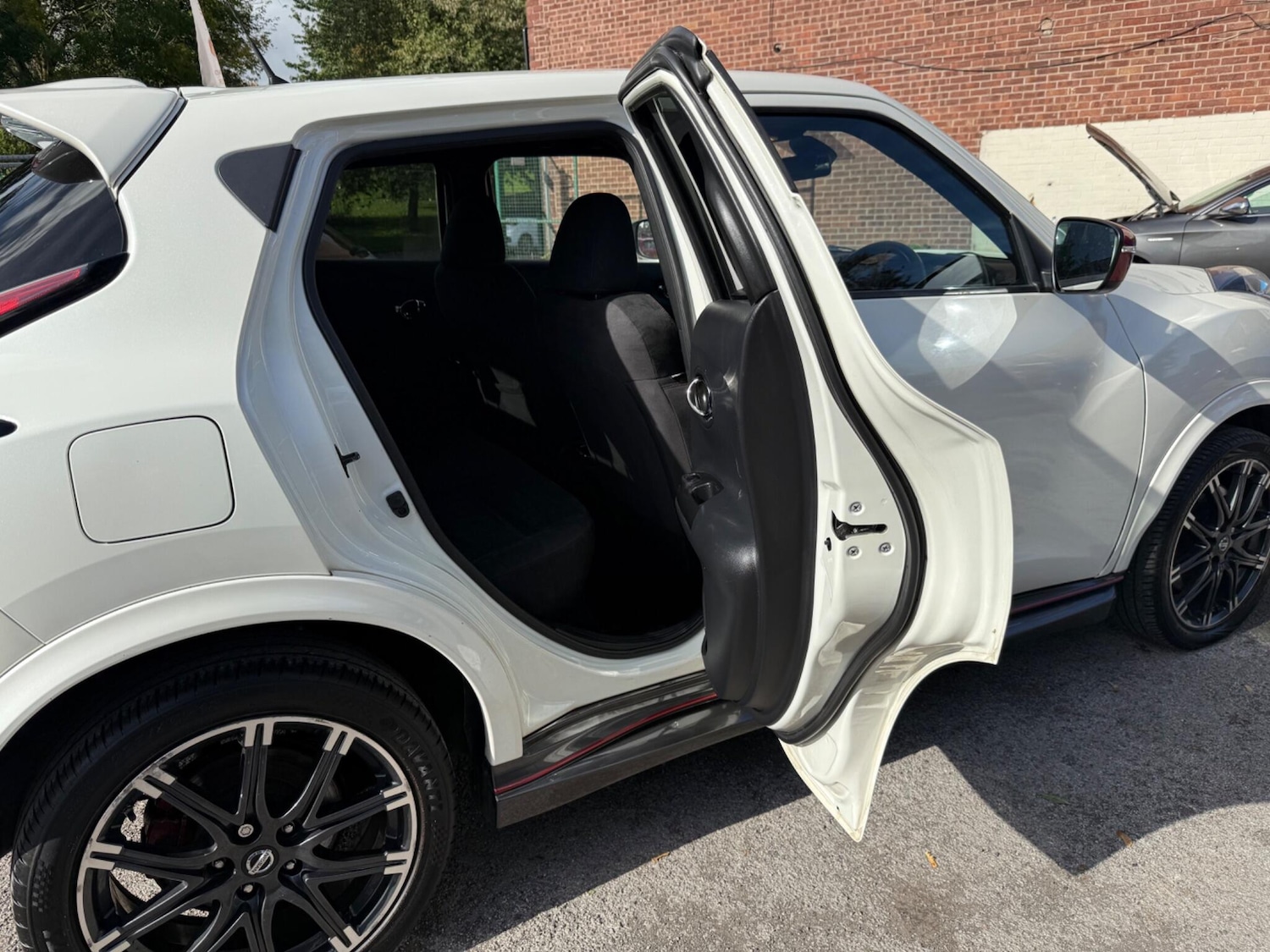 Used Nissan Juke 2015 for sale - 76166426: Photo 27