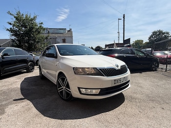 Used Skoda Rapid 2015 for sale - 79412842: Photo
