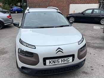 Used Citroen C4 Cactus 2015 for sale - 75609012: Photo