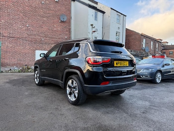 Used Jeep Compass 2018 for sale - 77586569: Photo