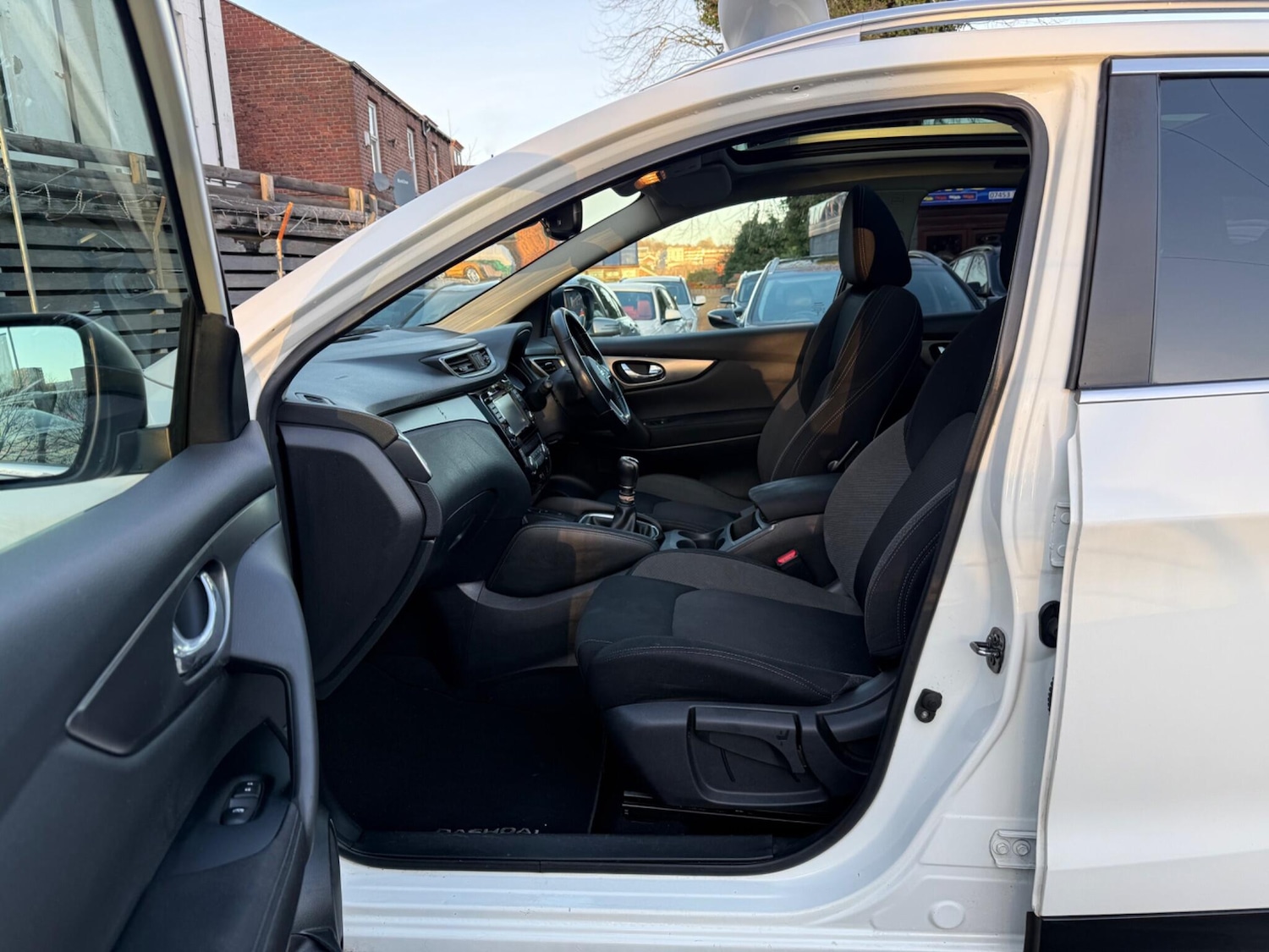 Used Nissan Qashqai 2018 for sale - 77144168: Photo 23