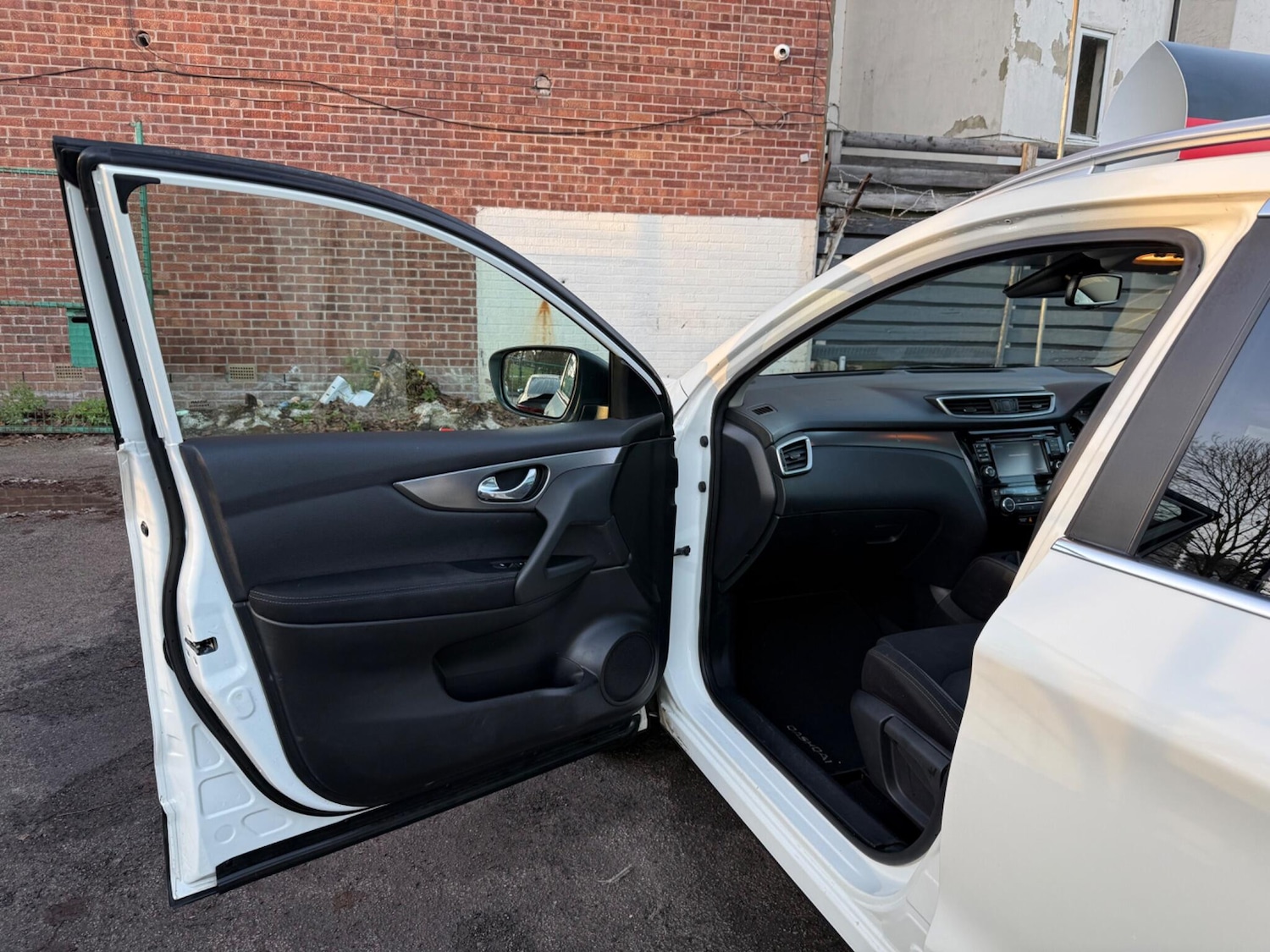 Used Nissan Qashqai 2018 for sale - 77144168: Photo 24