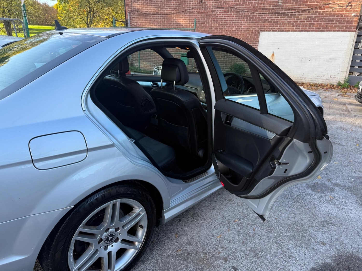 Used Mercedes-Benz C Class 2009 for sale - 76456690: Photo 13