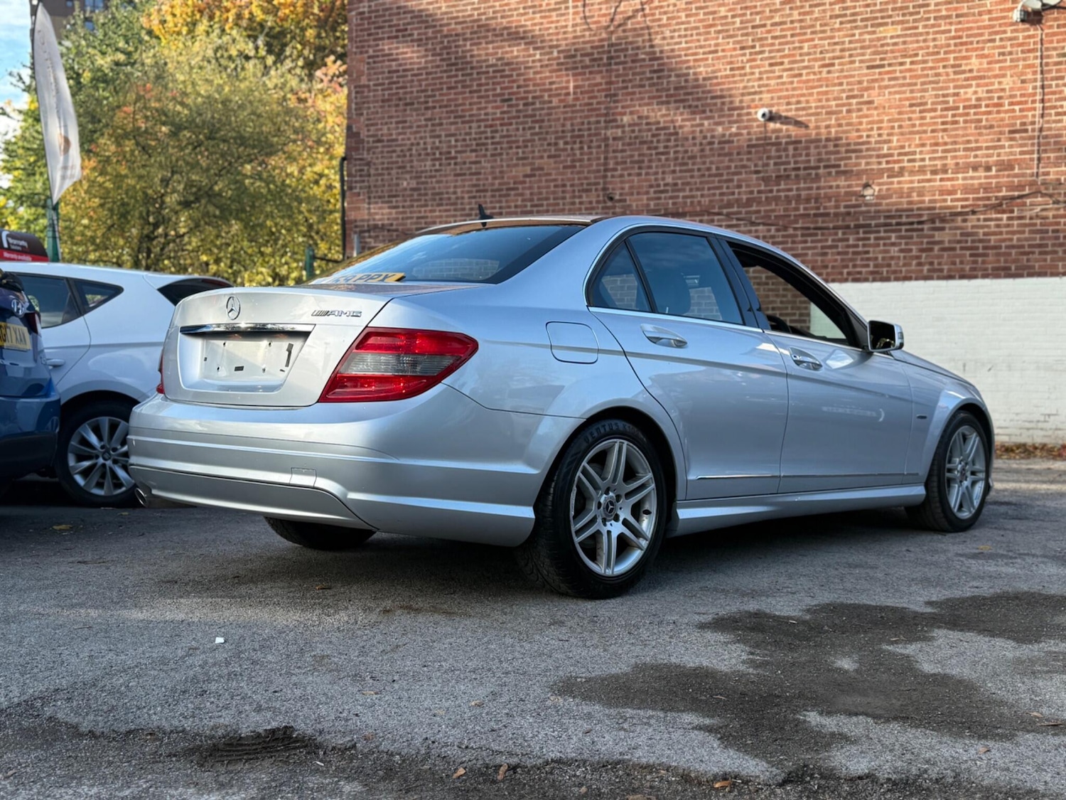 Used Mercedes-Benz C Class 2009 for sale - 76456690: Photo 3