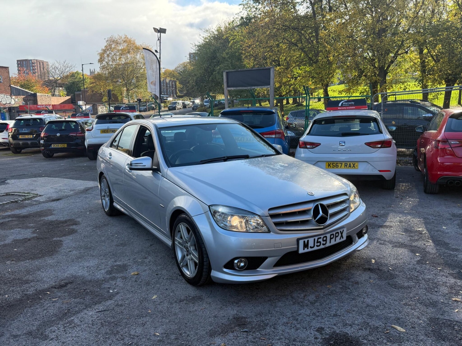 Used Mercedes-Benz C Class 2009 for sale - 76456690: Photo 4