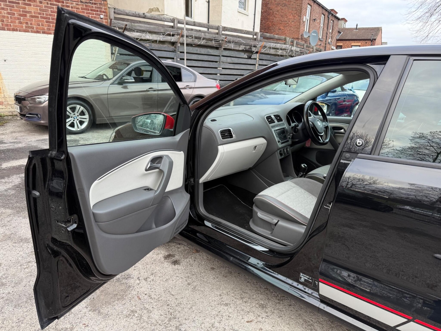 Used Volkswagen Polo 2017 for sale - 76743353: Photo 26