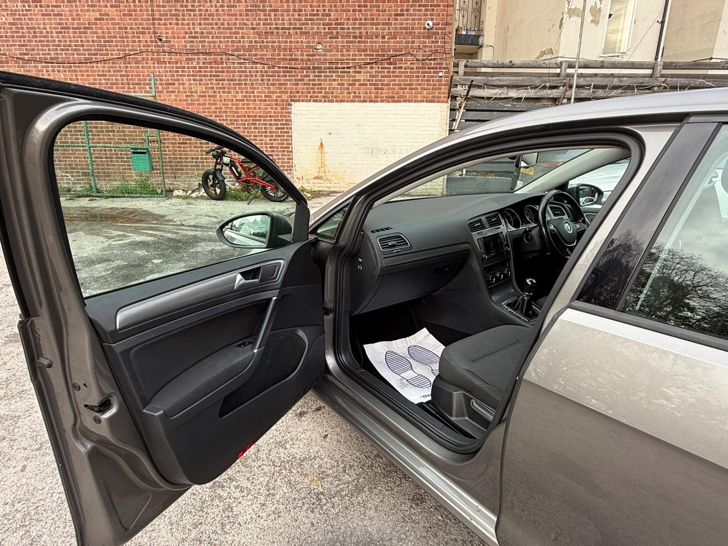 Used Volkswagen Golf 2013 for sale - 76499333: Photo 21