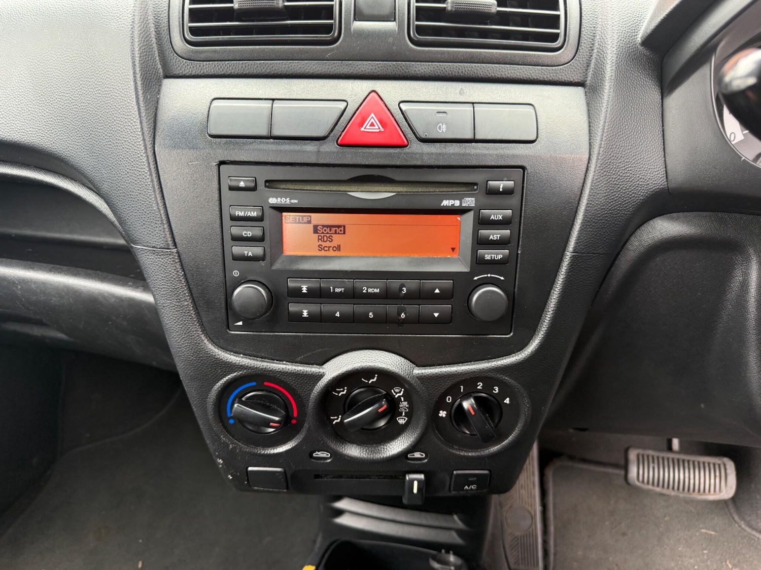 Used Kia Picanto 2010 for sale - 77909012: Photo 10