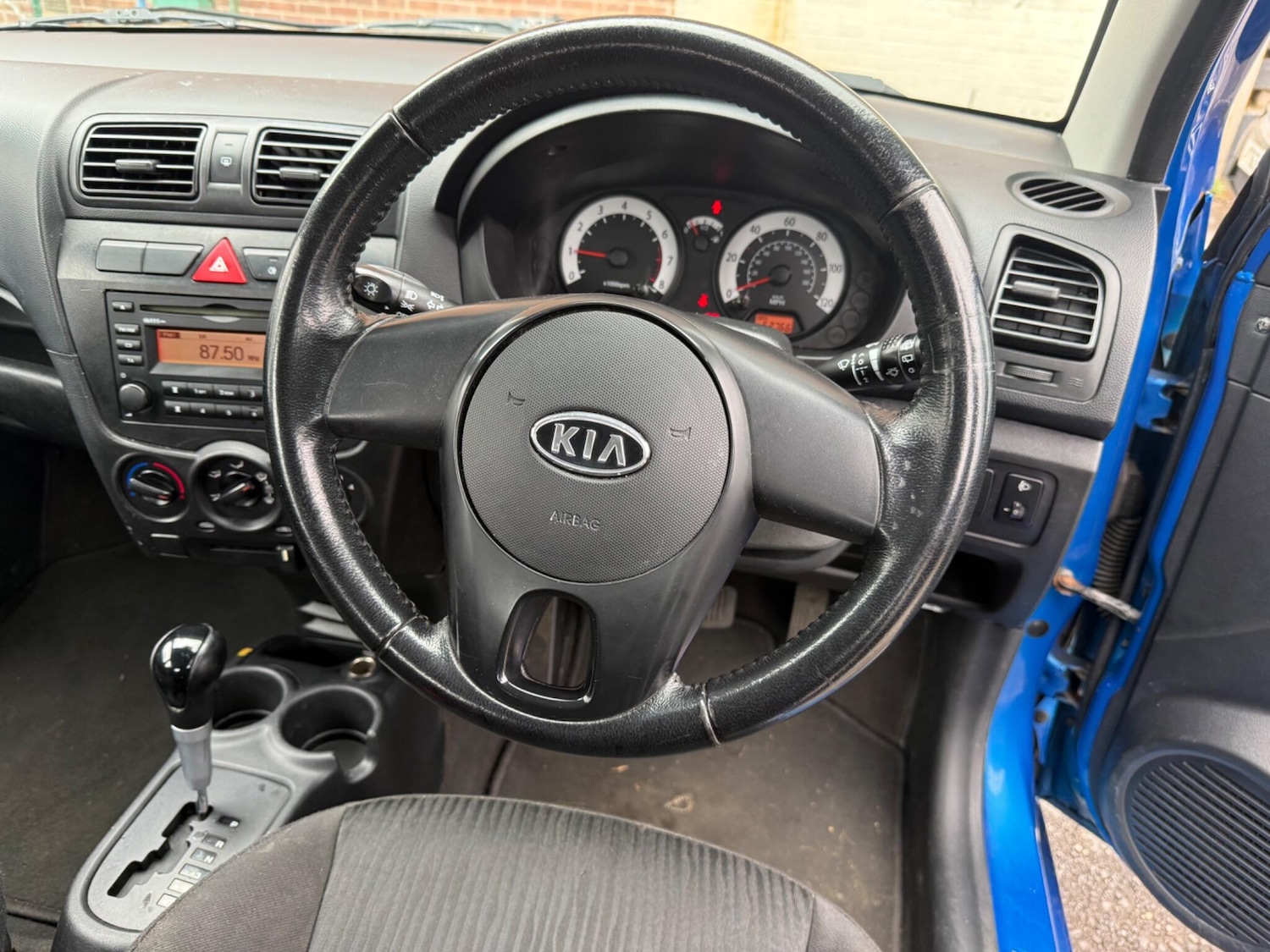 Used Kia Picanto 2010 for sale - 77909012: Photo 15