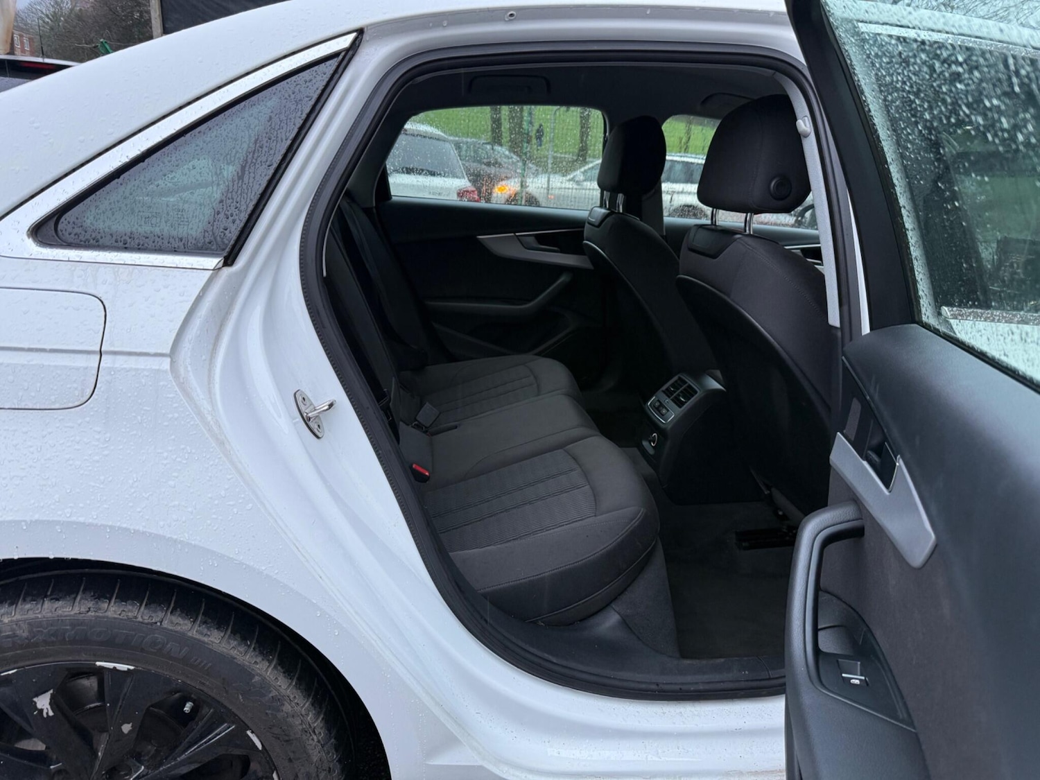 Used Audi A4 for sale - 77538077: Photo 27