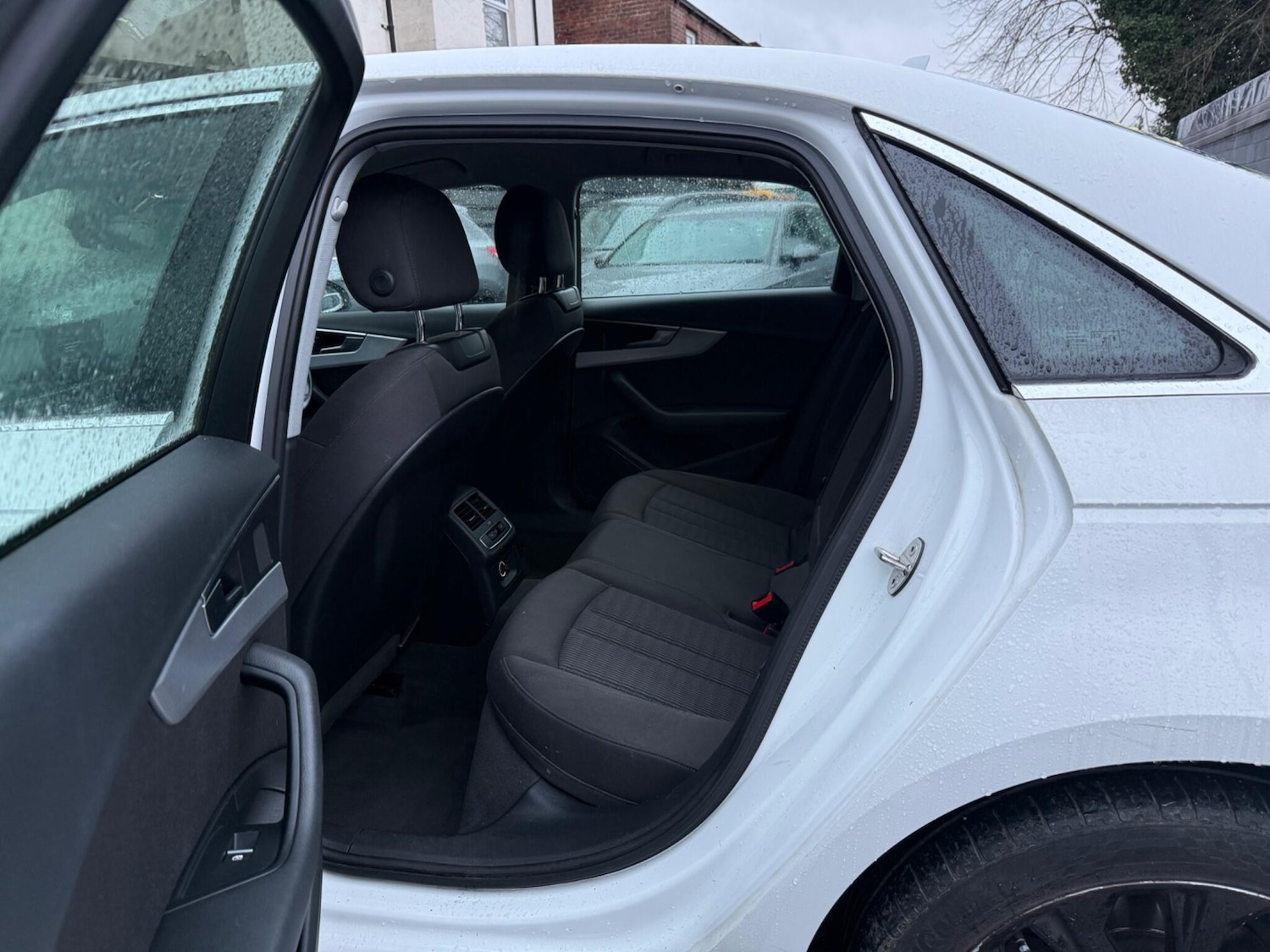 Used Audi A4 for sale - 77538077: Photo 31