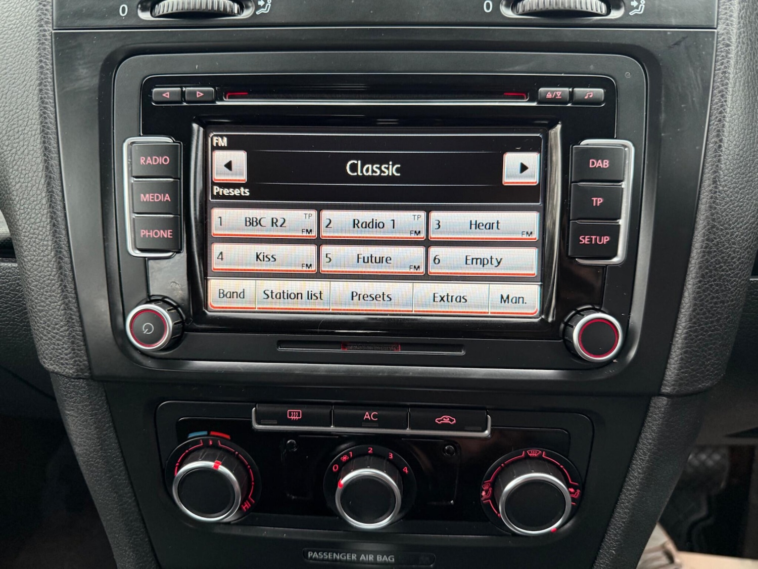 Used Volkswagen Golf 2011 for sale - 77190981: Photo 16