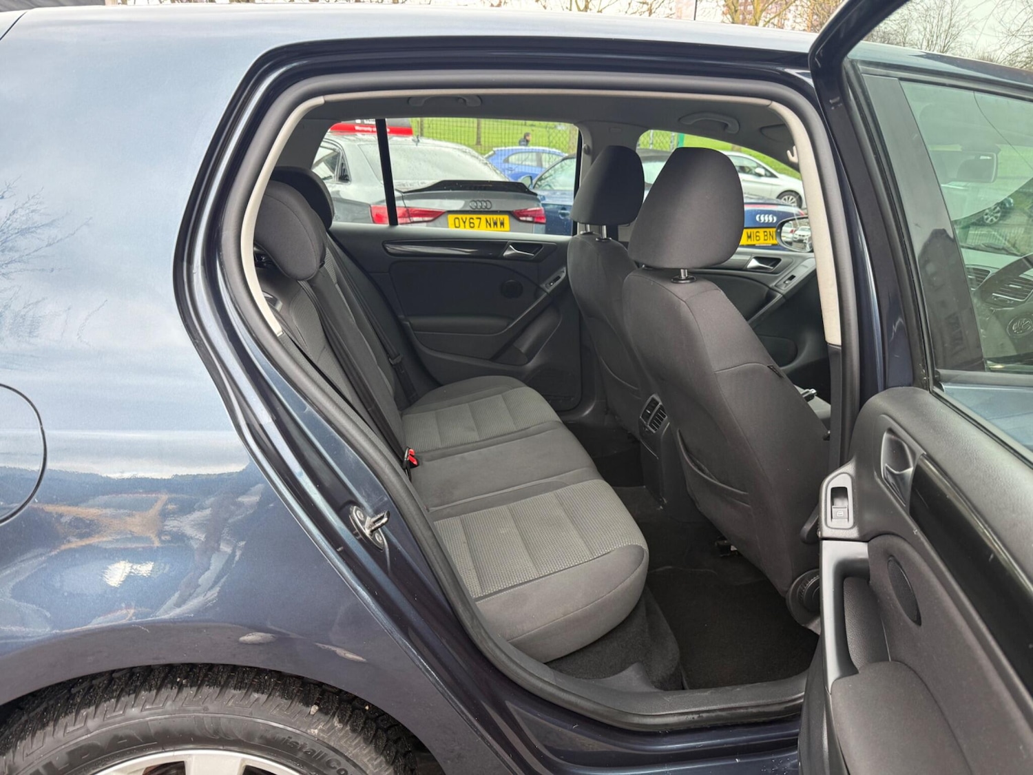 Used Volkswagen Golf 2011 for sale - 77190981: Photo 24