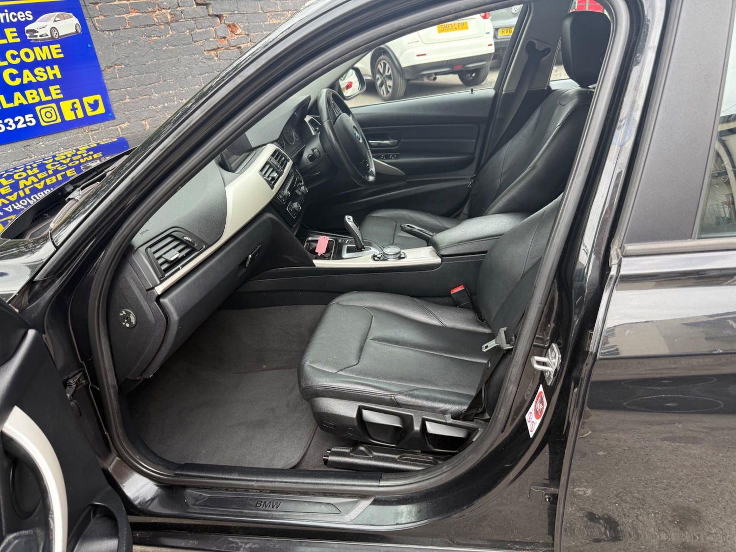 Vehicle 29