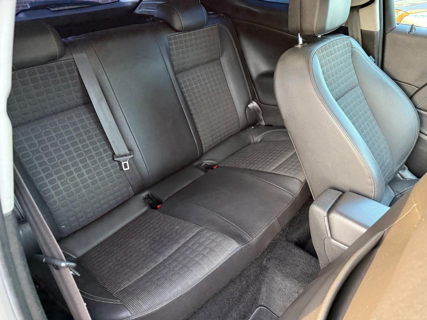 Used Vauxhall Astra GTC 2015 for sale - 76572621: Photo 24