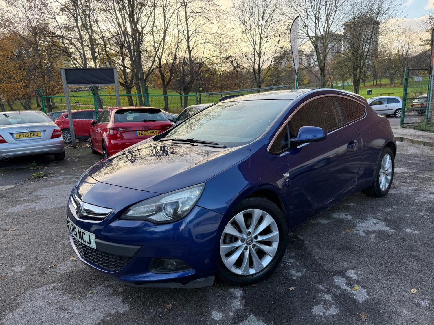 Used Vauxhall Astra GTC 2015 for sale - 76572621: Photo 3
