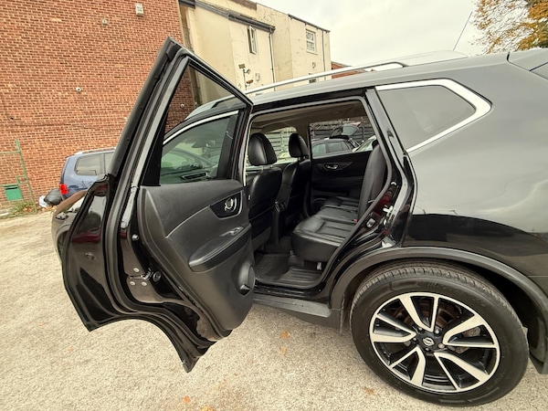 Used Nissan X-Trail 2016 for sale - 76282701: Photo 27