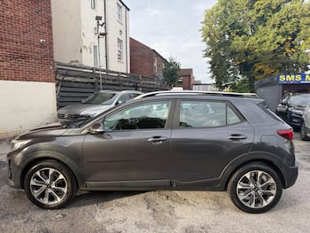 Used Kia Stonic 2018 for sale - 79726598: Photo
