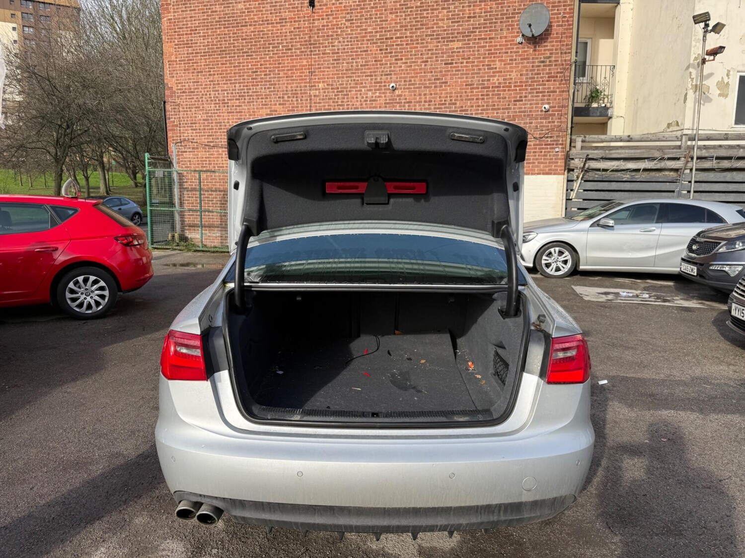 Used Audi A6 Saloon for sale - 77633741: Photo 28