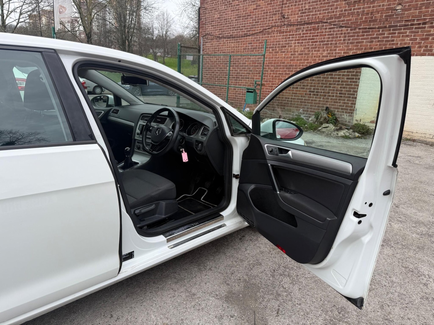 Used Volkswagen Golf for sale - 77993645: Photo 20