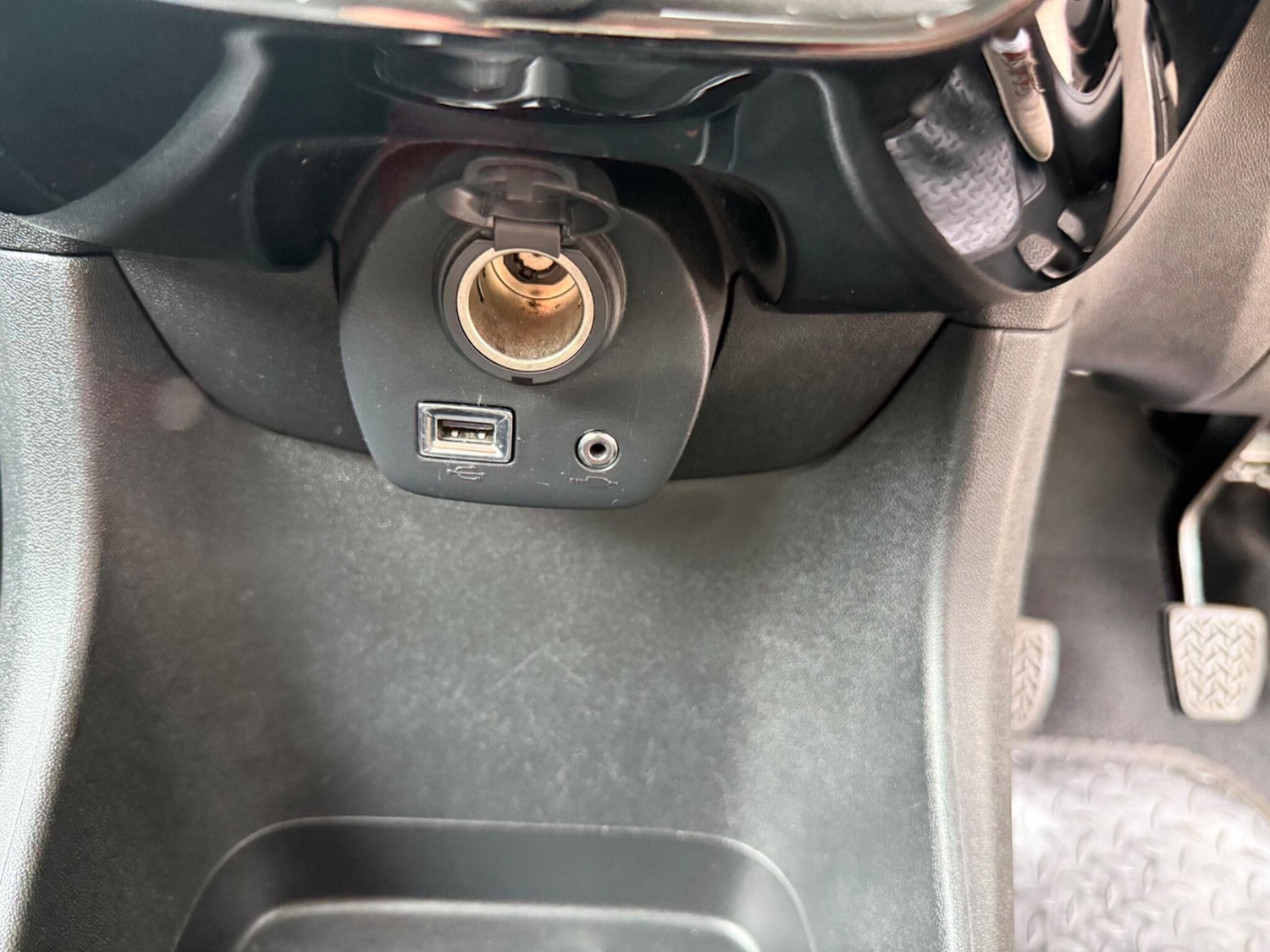 Used Citroen C1 2015 for sale - 76936093: Photo 21