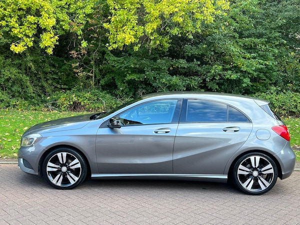 Used Mercedes-Benz A-Class 2014 for sale - 76099395: Photo 11