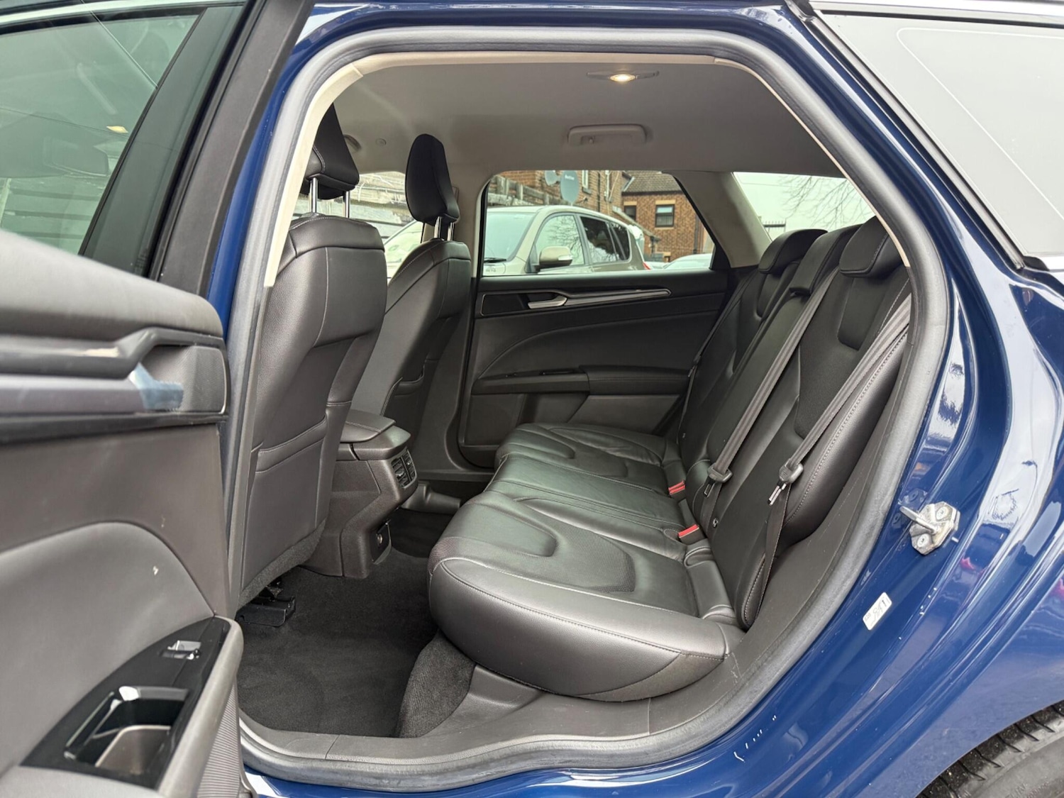 Used Ford Mondeo 2019 for sale - 77142932: Photo 31