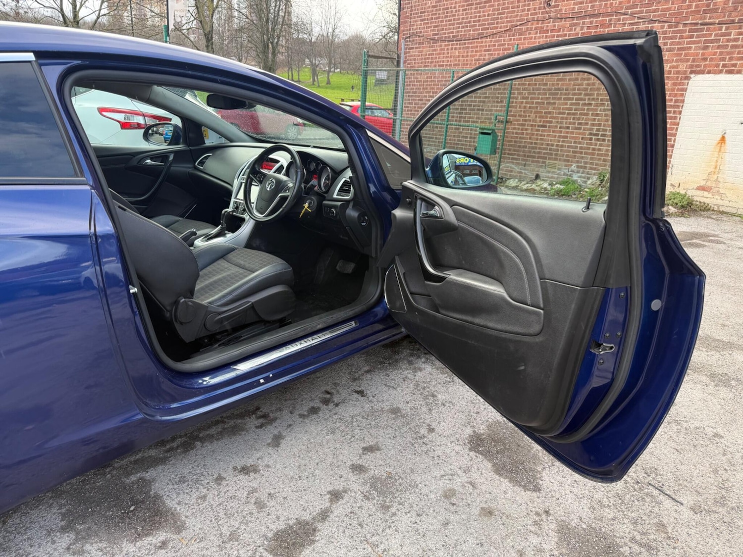 Used Vauxhall Astra GTC 2015 for sale - 77909812: Photo 21