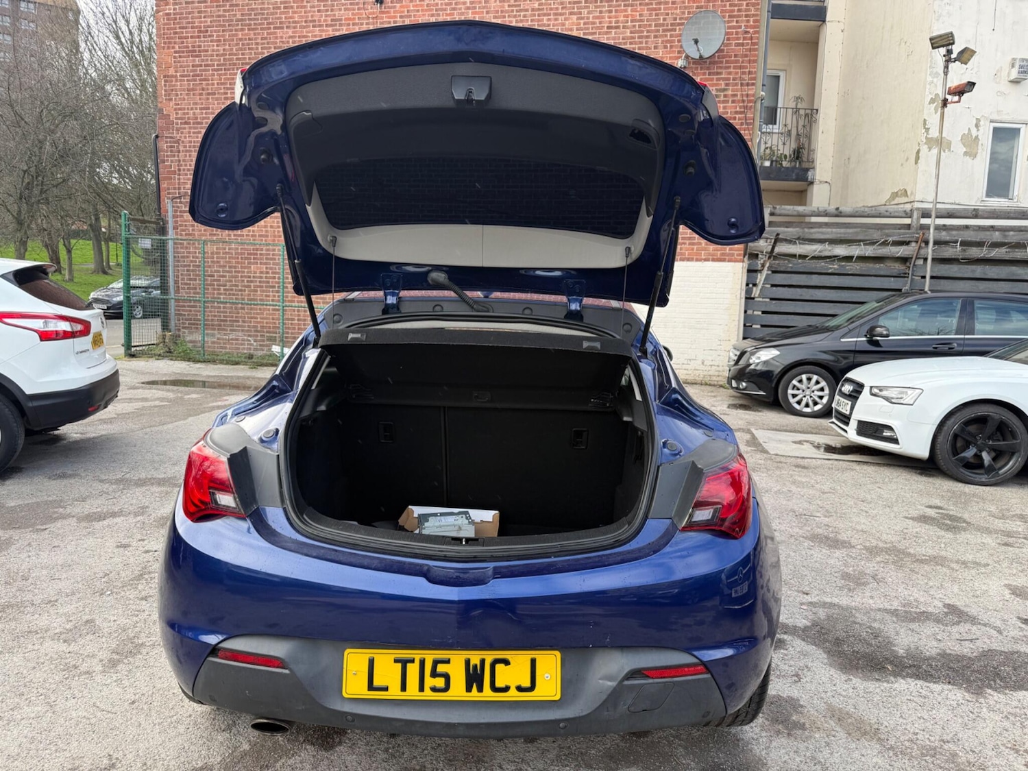 Used Vauxhall Astra GTC 2015 for sale - 77909812: Photo 24