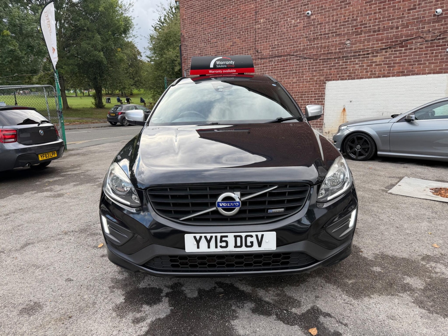 Used Volvo XC60 2015 for sale - 76989388: Photo 2