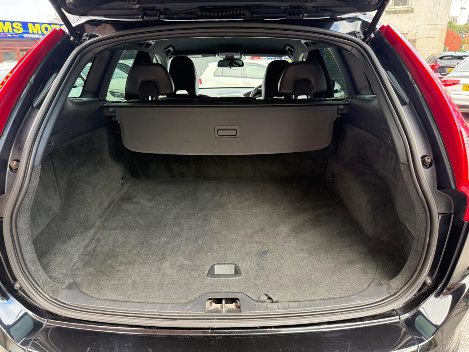 Used Volvo XC60 2015 for sale - 76989388: Photo 35