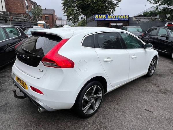 Used Volvo V40 2015 for sale - 75339702: Photo 7