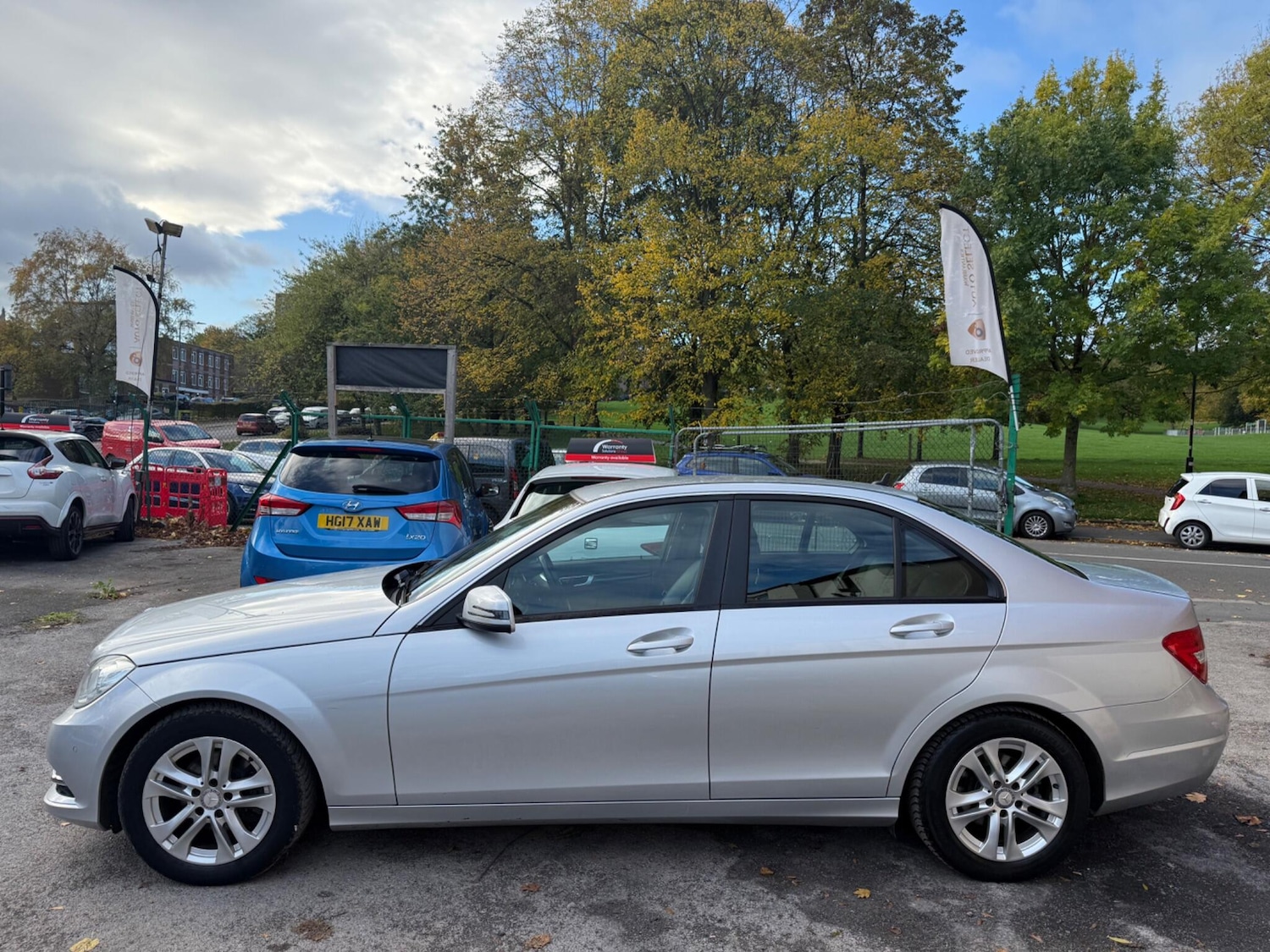 Used Mercedes-Benz C Class 2013 for sale - 76370287: Photo 7