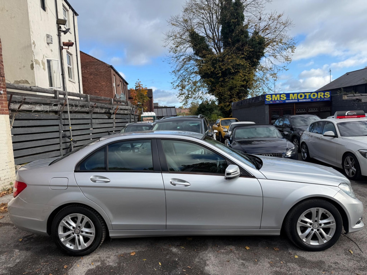 Used Mercedes-Benz C Class 2013 for sale - 76370287: Photo 8