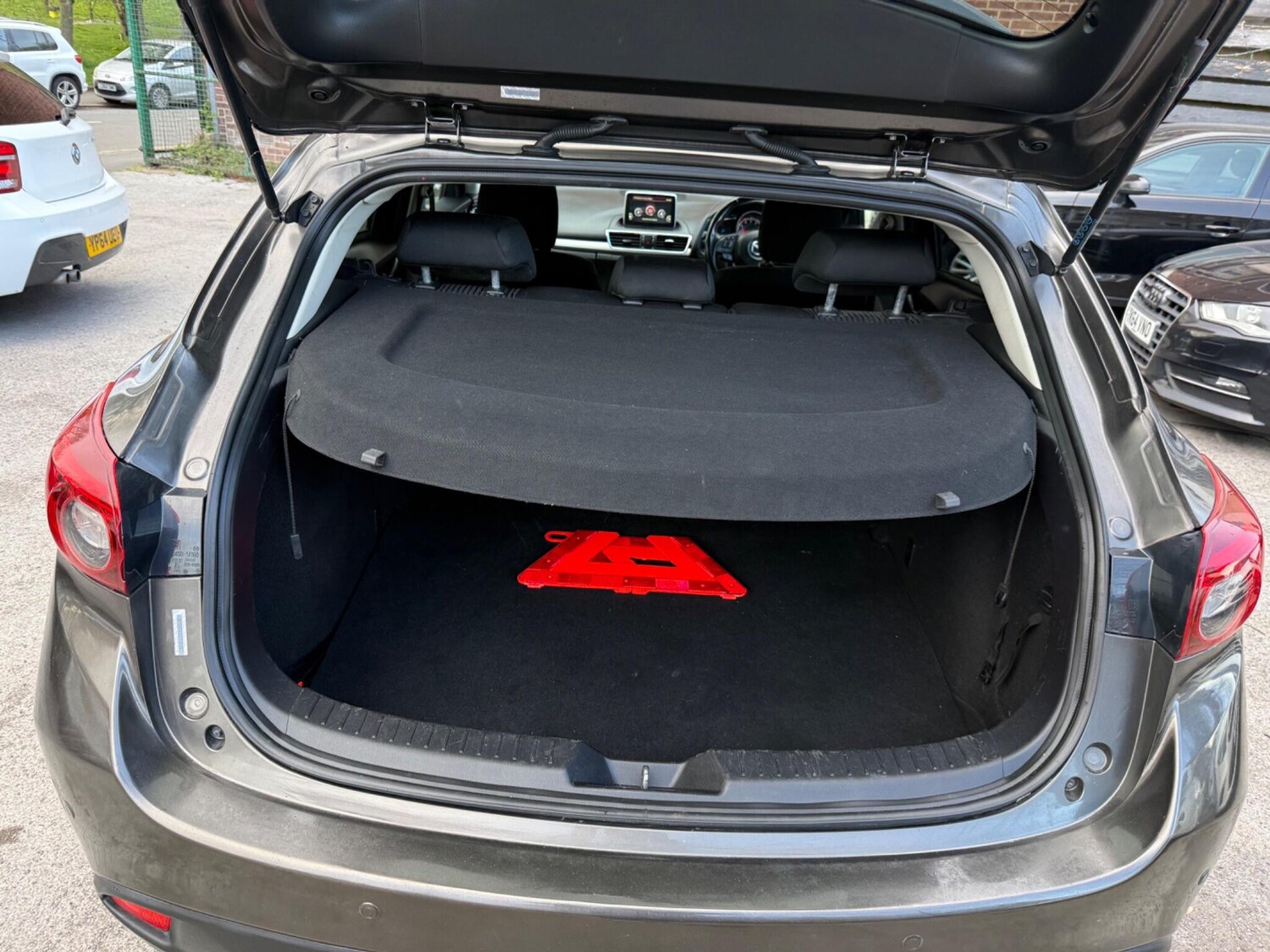 Used Mazda Mazda3 for sale - 78214969: Photo 30