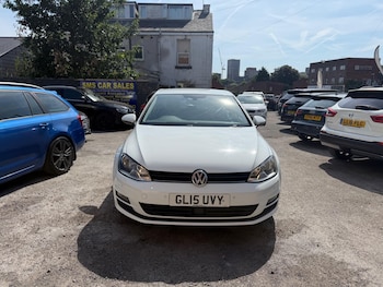 Used Volkswagen Golf 2015 for sale - 79496111: Photo